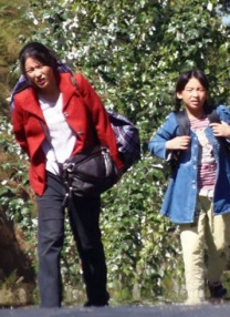 婷婷综合久久中文字幕蜜桃三